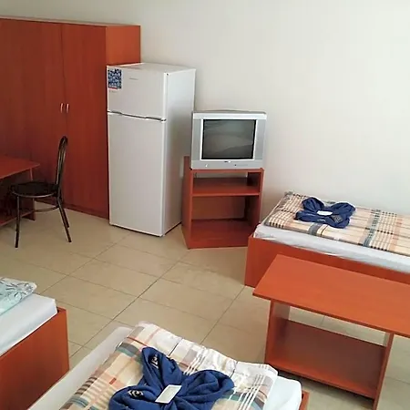 M+d * Budapest